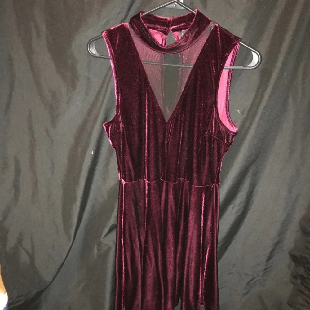 Forever 21 velvet dress
